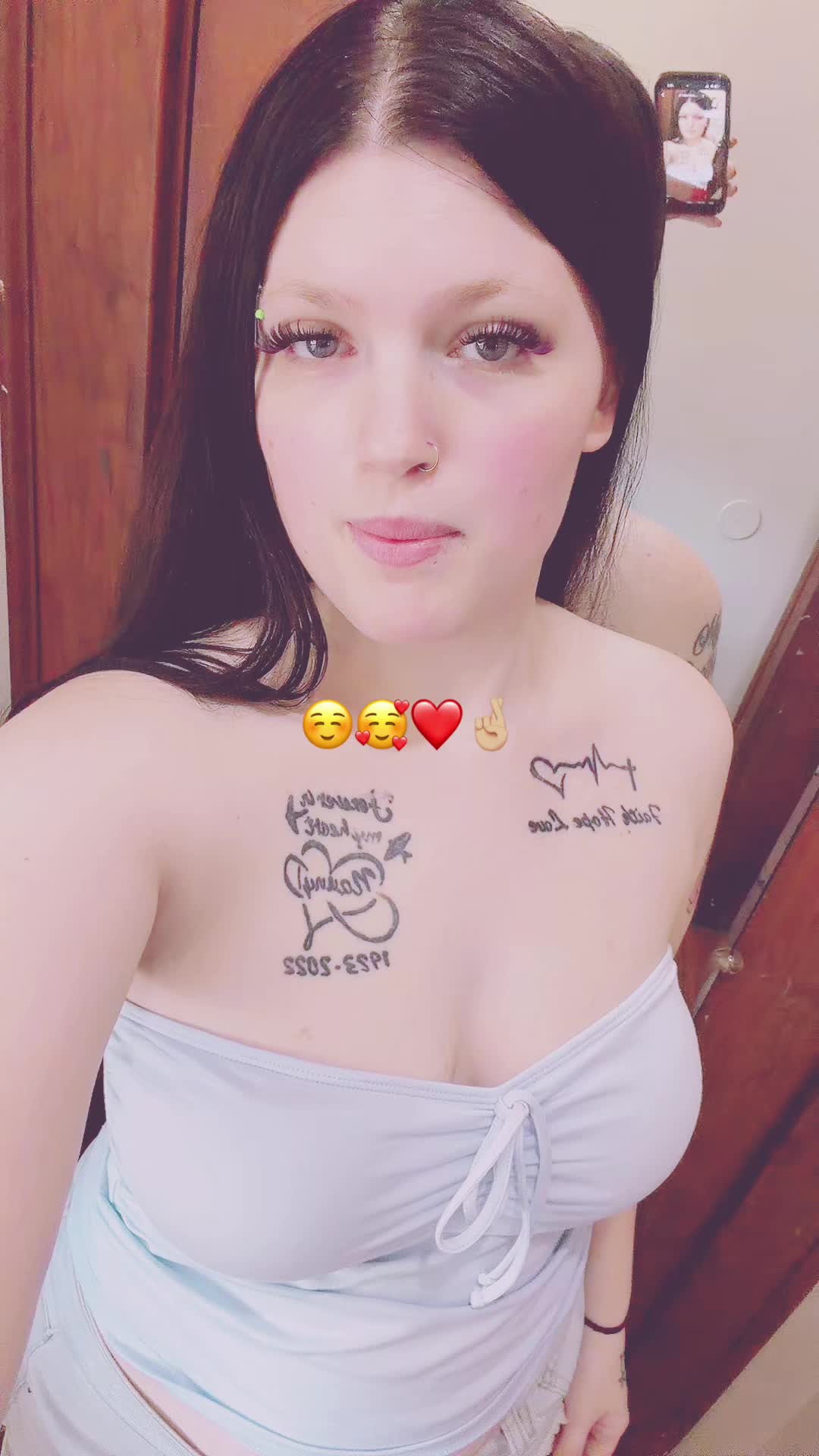 @blueyedkaylla21