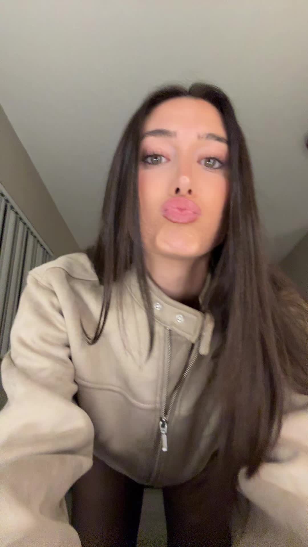 @vlasawwbsju
