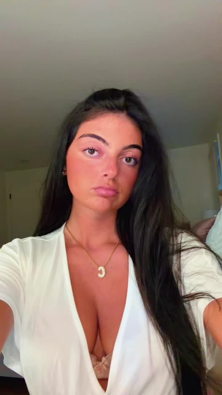@chrissy