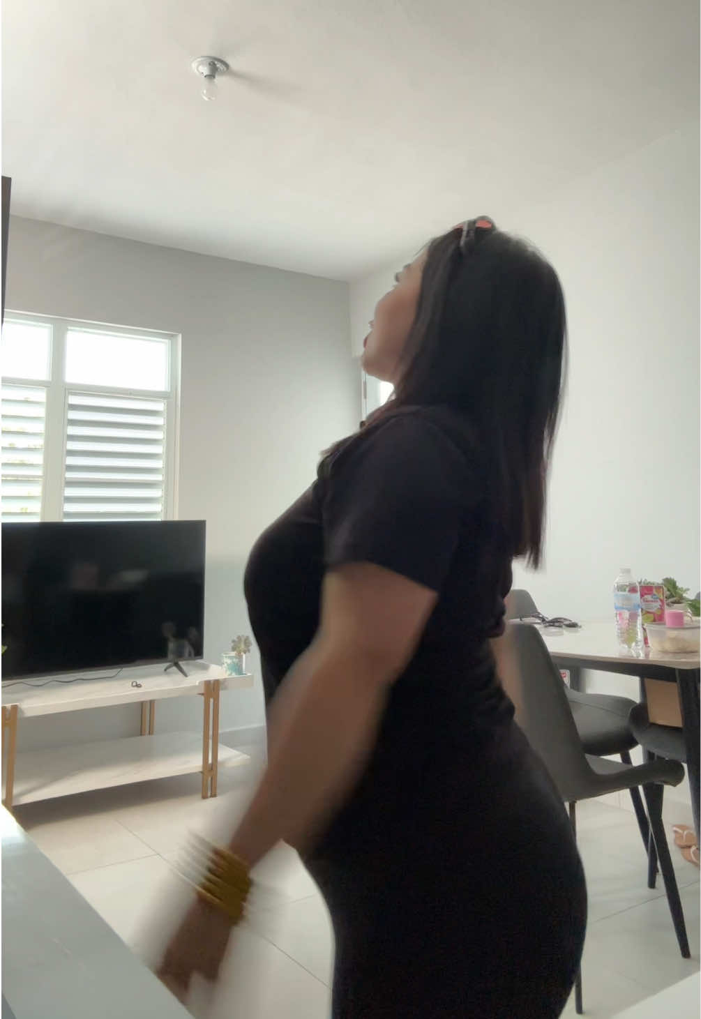 @danieliz