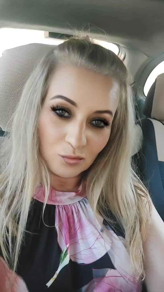 @Krisztina Kov&aacute;cs
