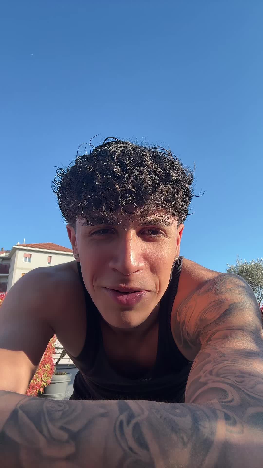 @L E O N A R D O🦚