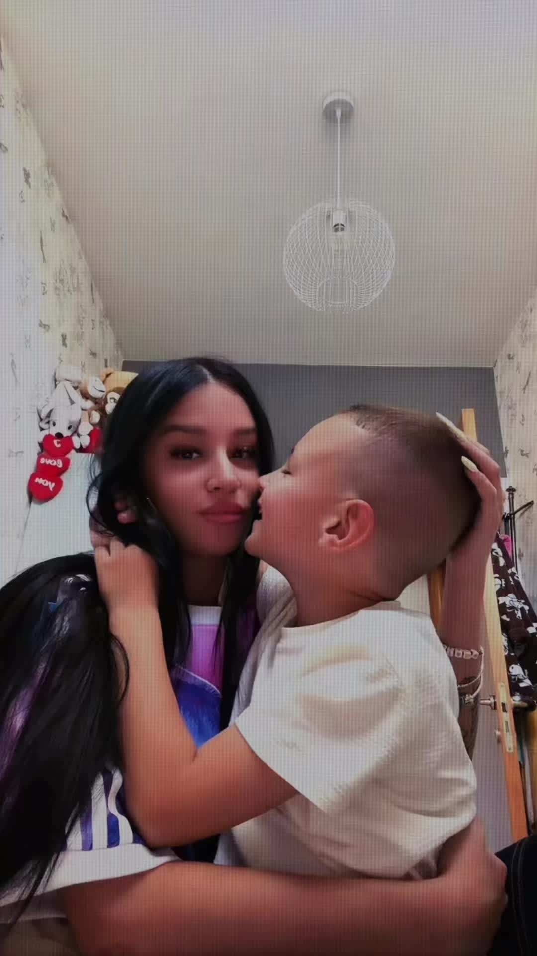 @Namy🍒
