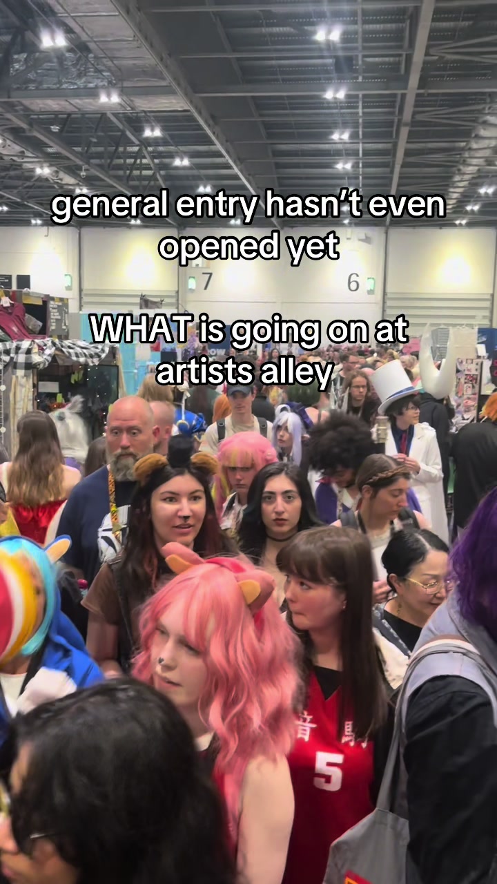 @toffee apple cosplay