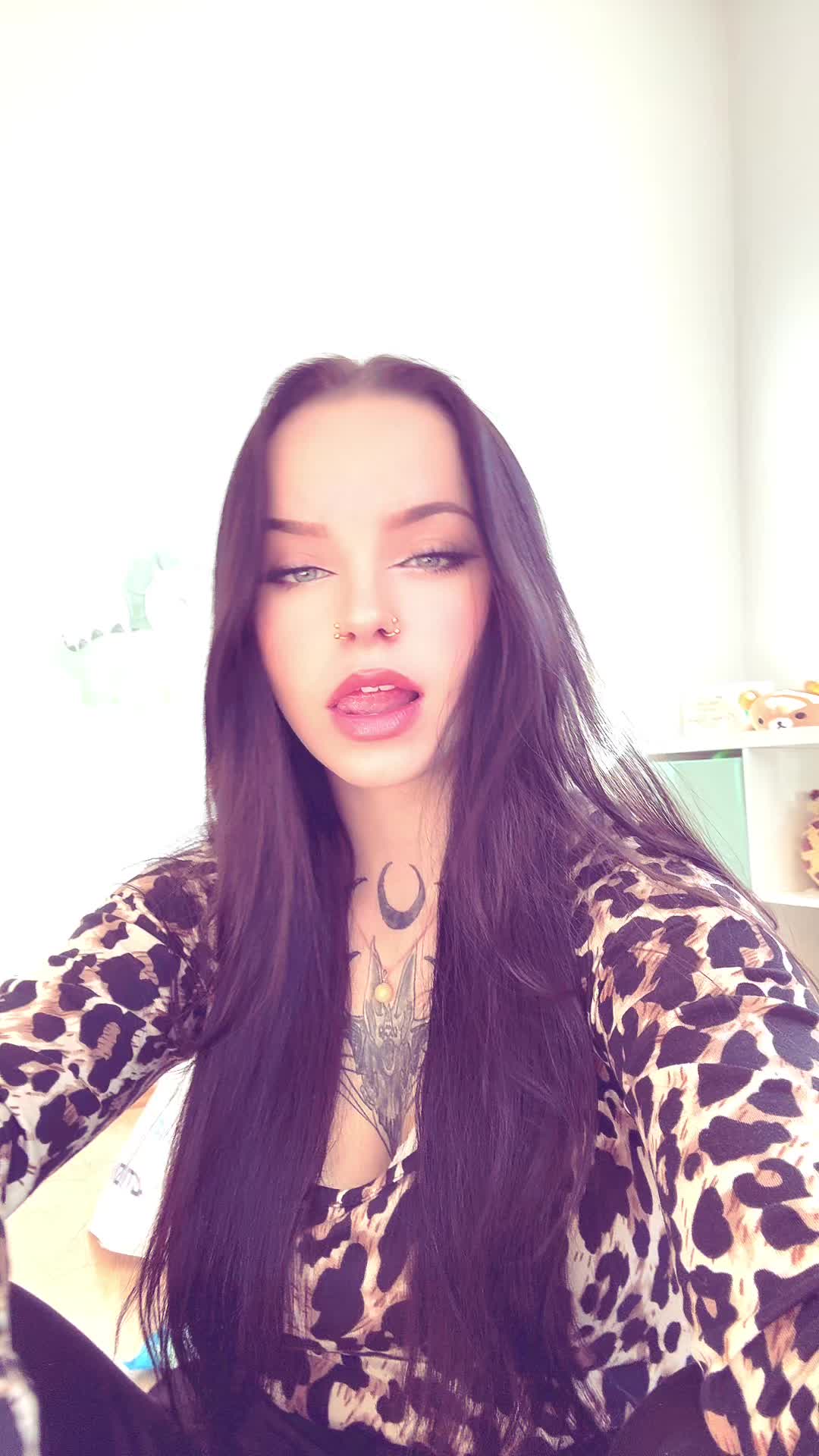@Francishinz