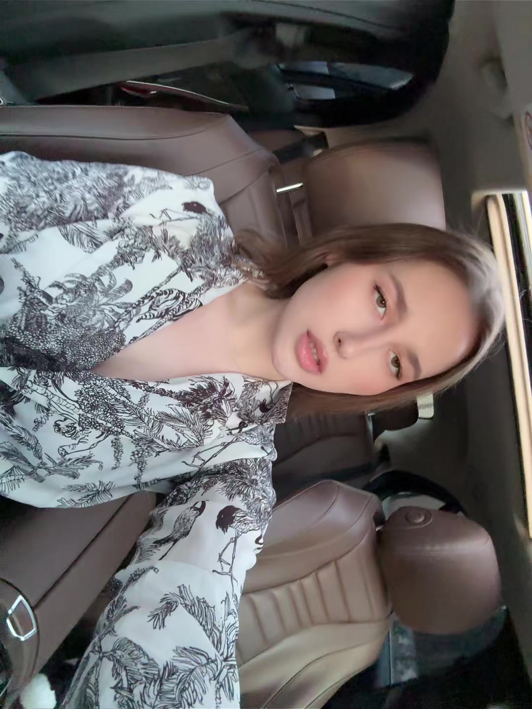 @goddess 🦊