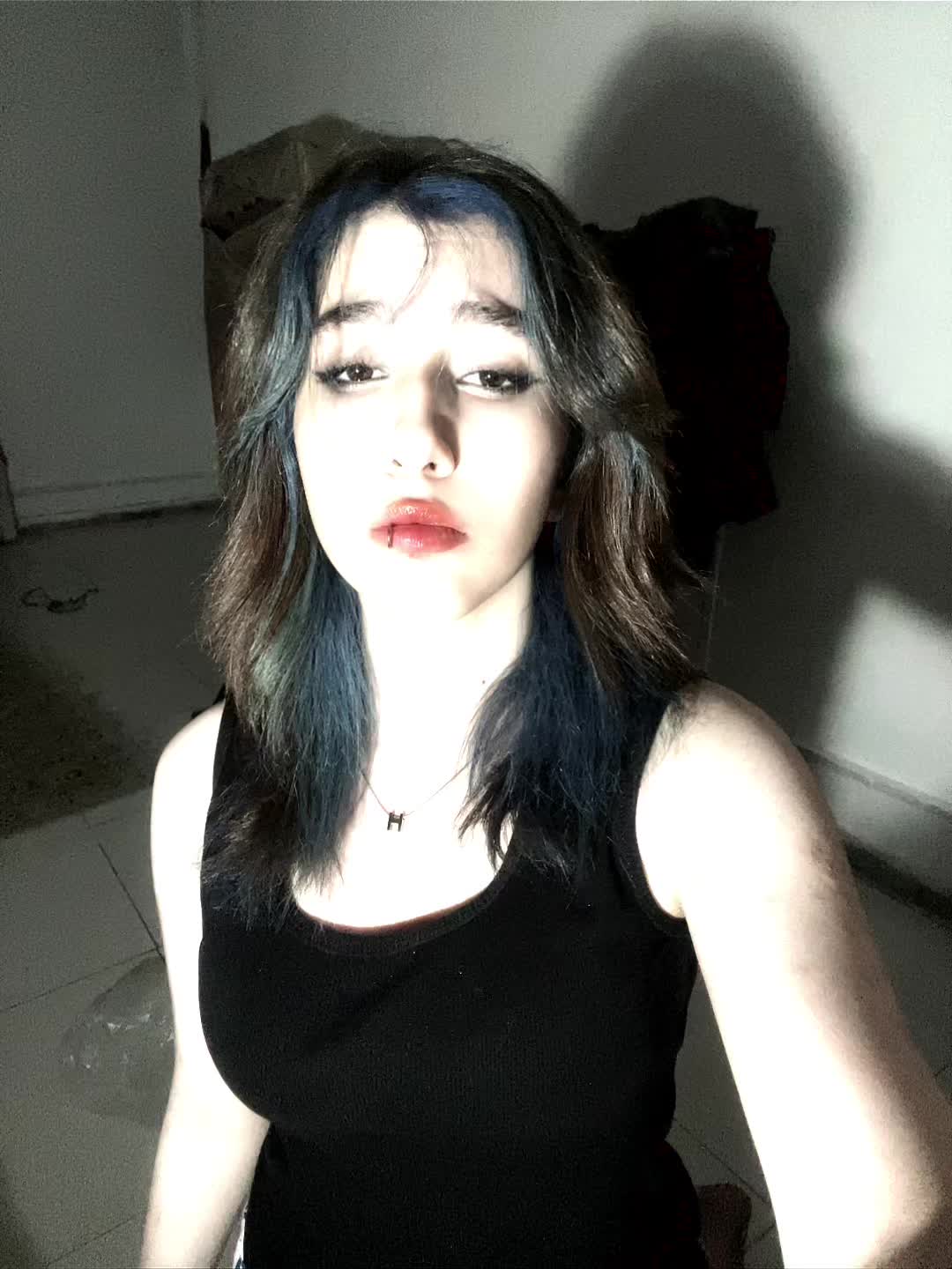 @sheyda