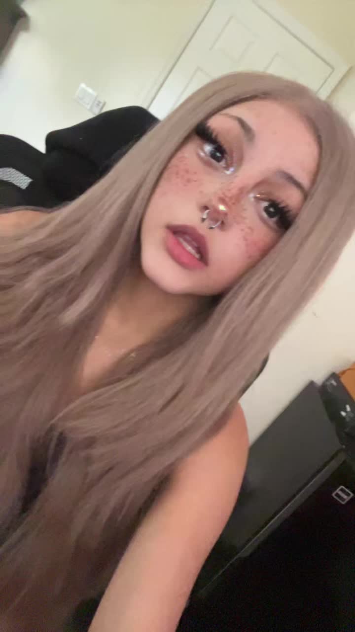 @user909316335