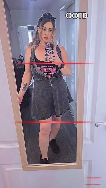 @𝐆𝐲𝐦𝐐𝐮𝐞𝐞𝐧 𝐅𝐢𝐟𝐢 👑🖤