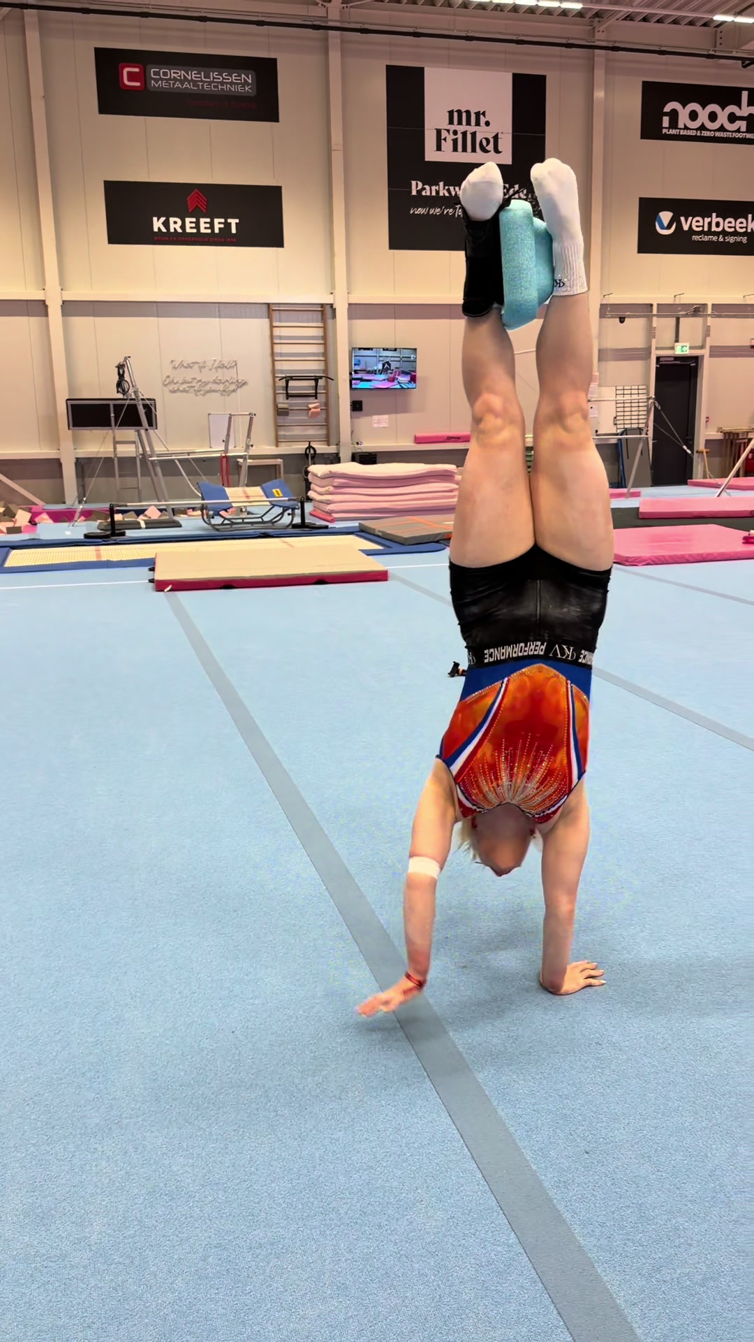@Rachell 26K🤸♀️💖