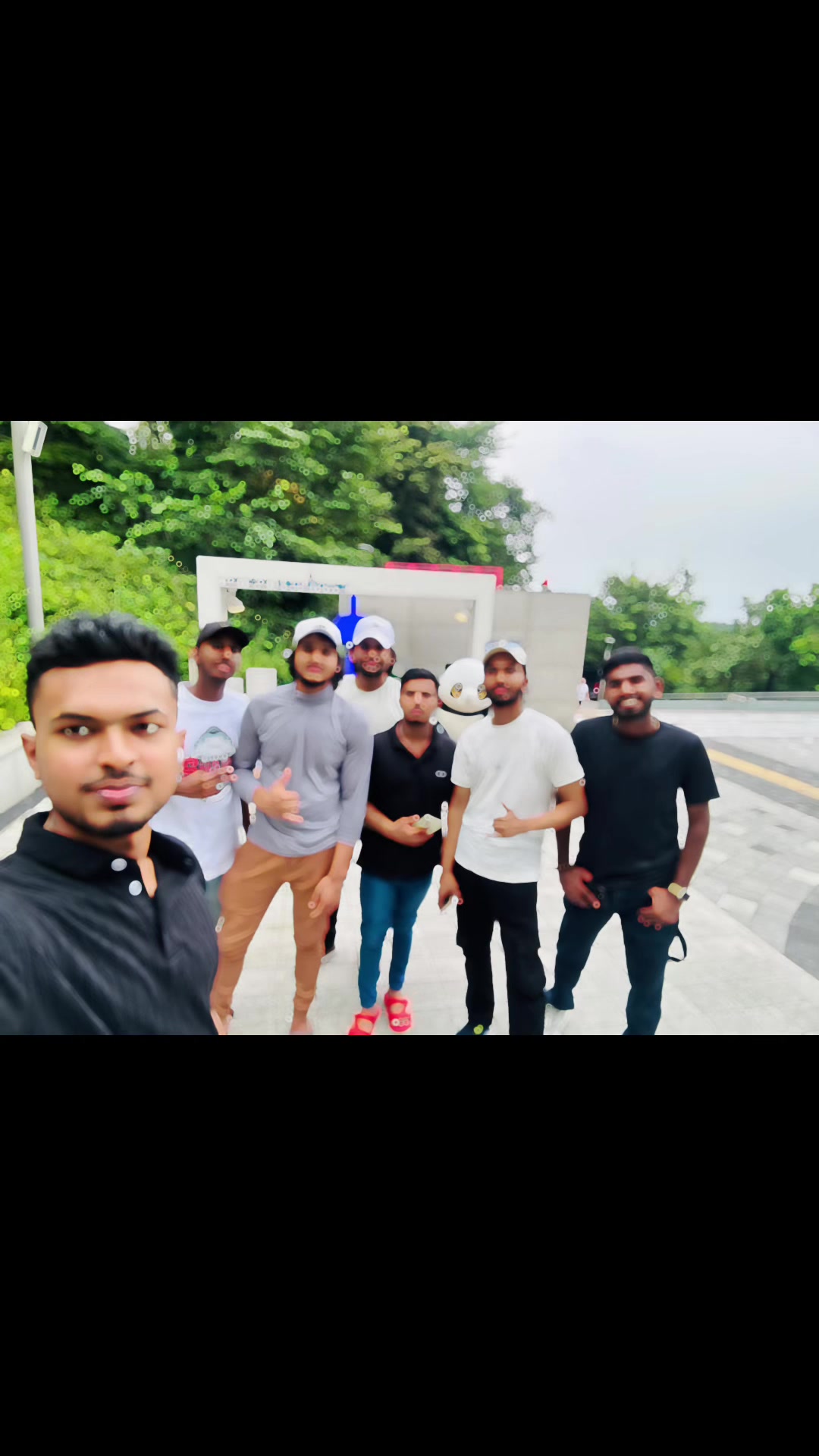 @Sahan hansaka 🇱🇰🇰🇷🇬🇧