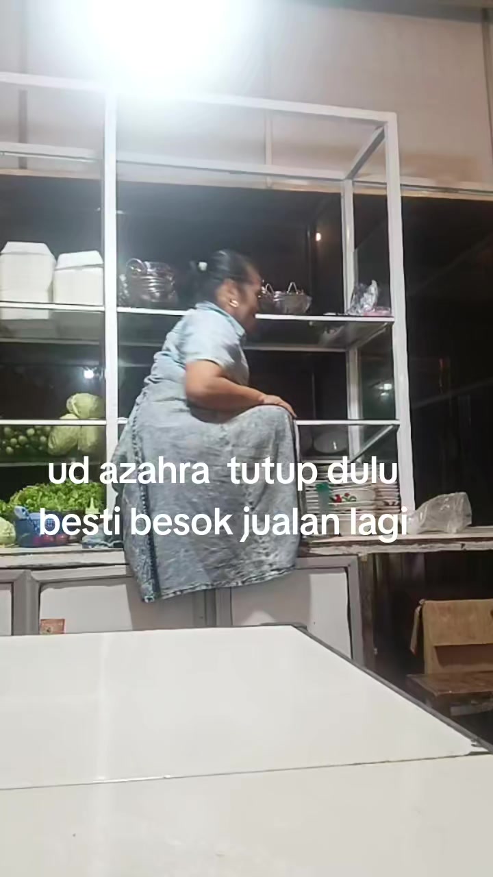@Mak Krombong