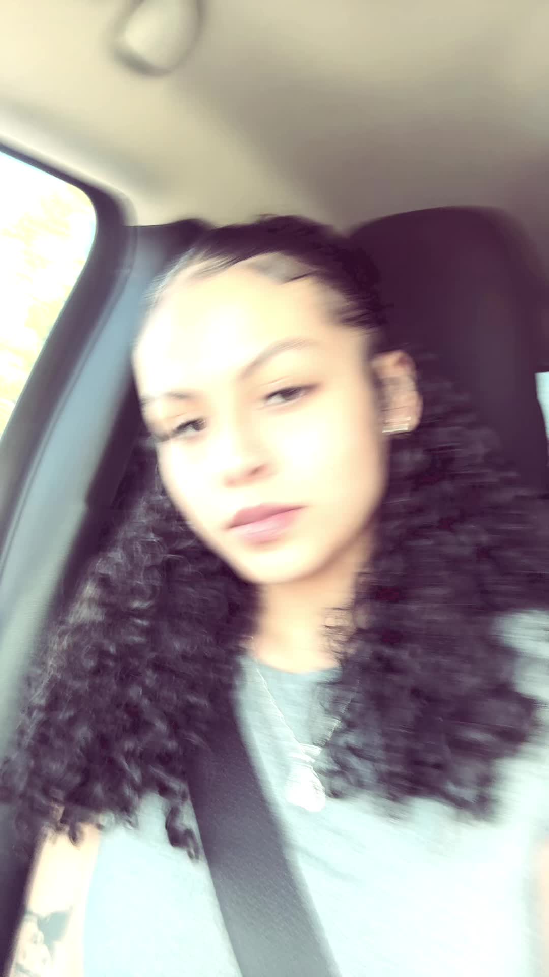 @trinsantanax