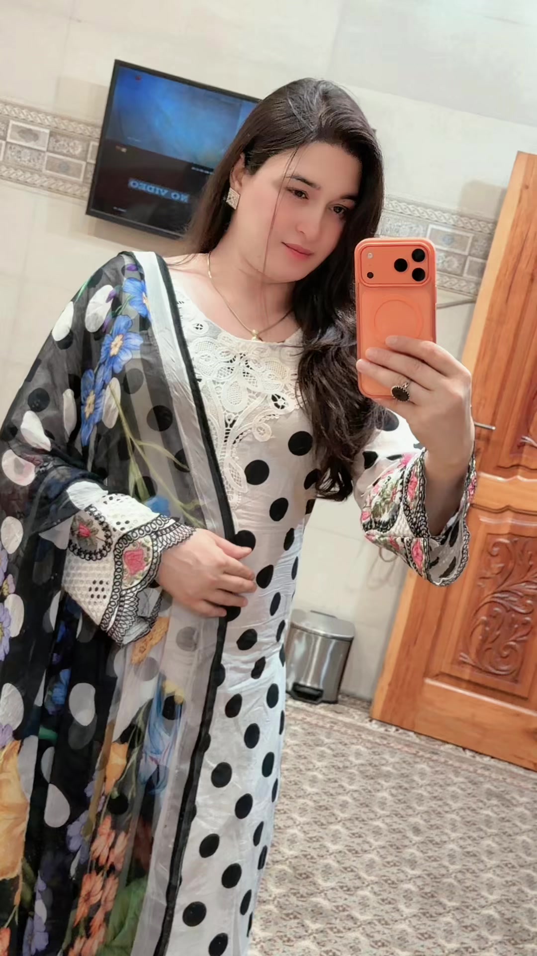 @Miss Mardan