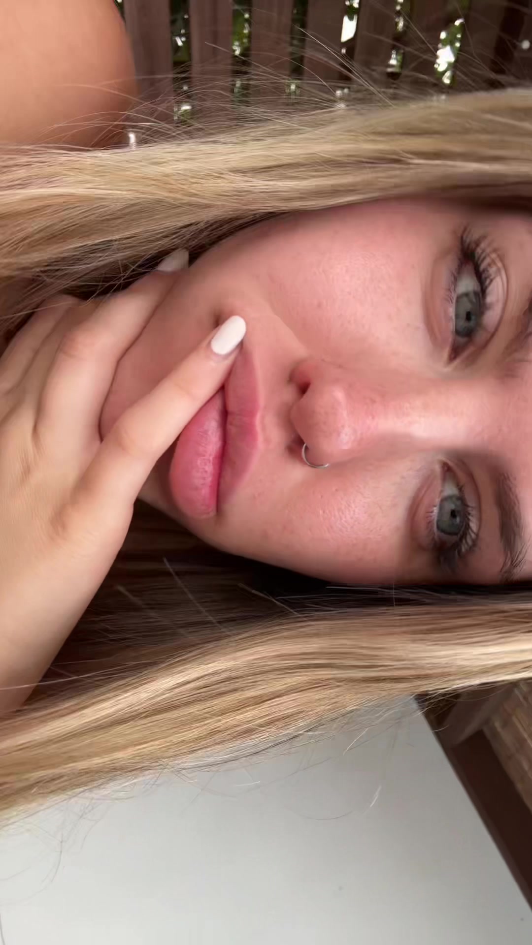 @Julss