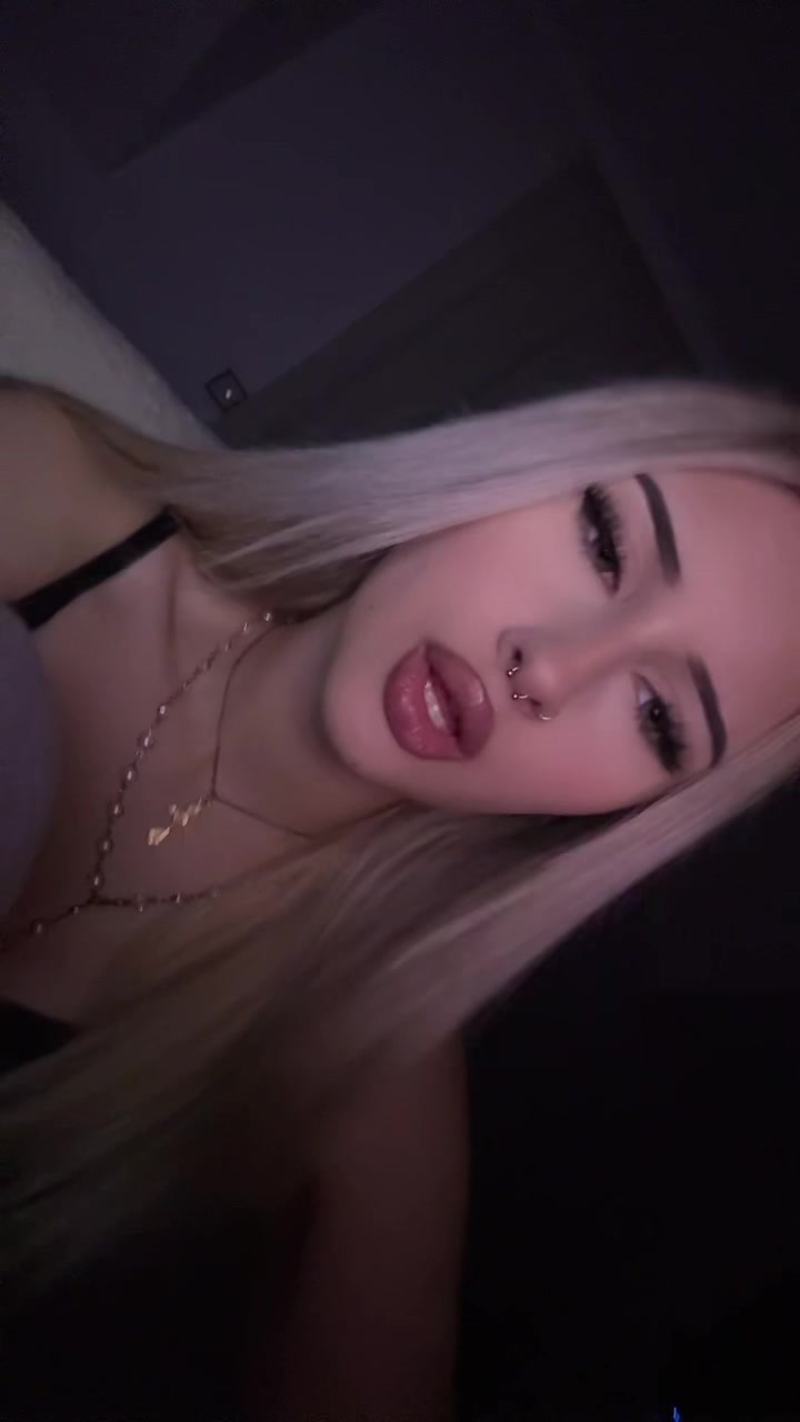 @💋