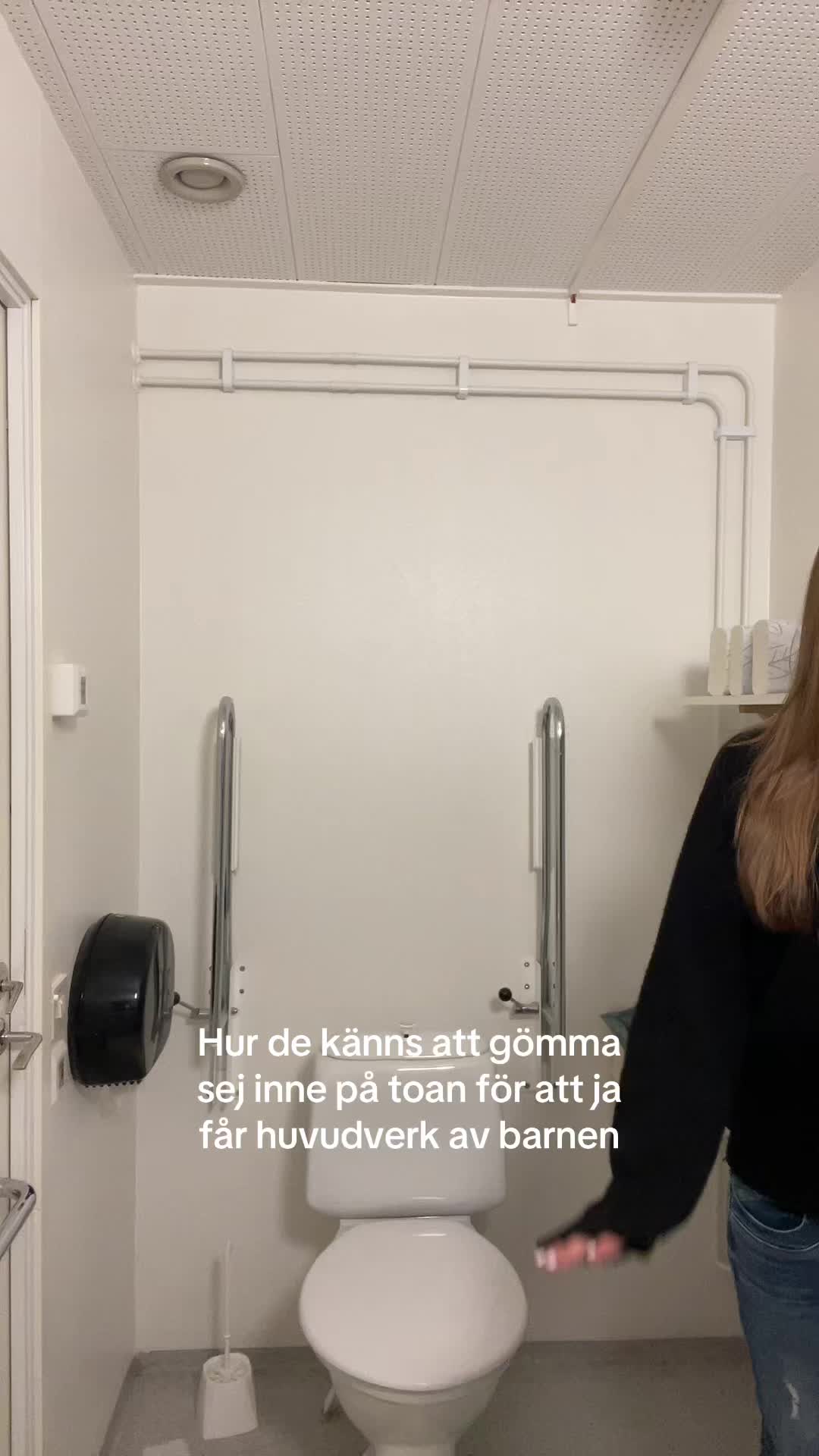 @𝒇𝒆𝒍𝒊𝒄𝒊𝒂