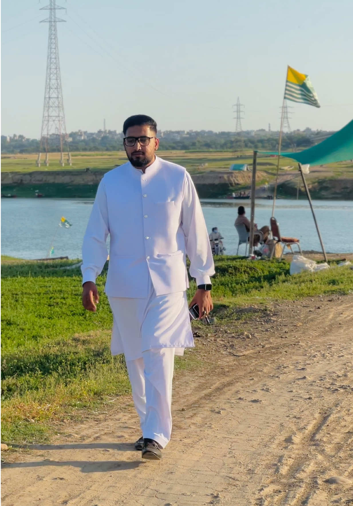 @Saqib Nawaz Kashmiri
