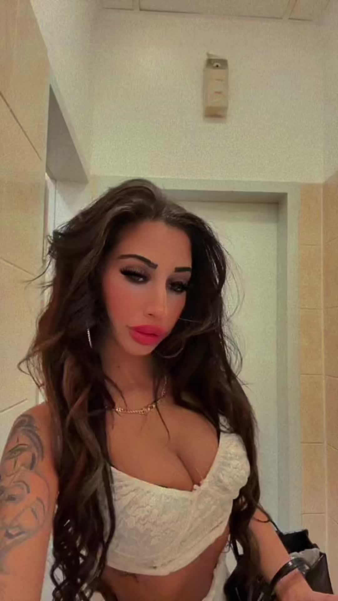 @Barbi