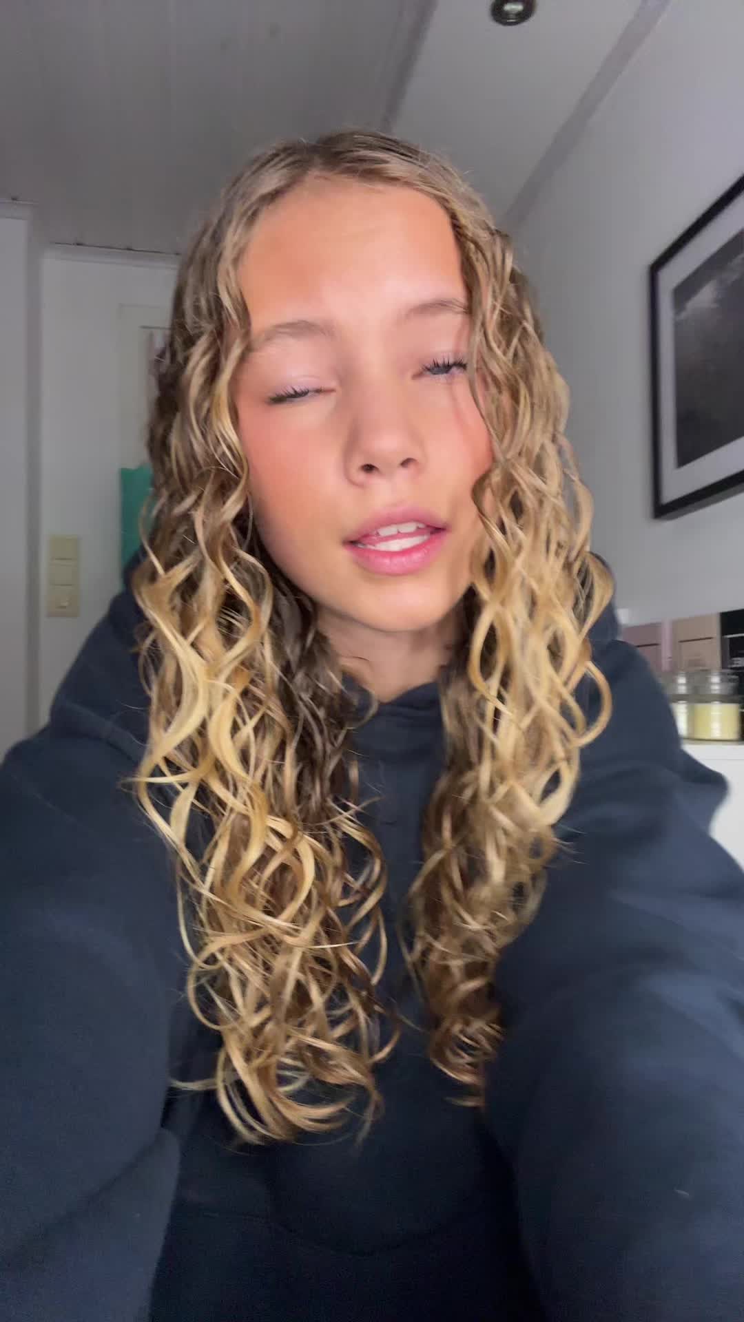 @⬜️⬜️⬜️⬜️⬜️