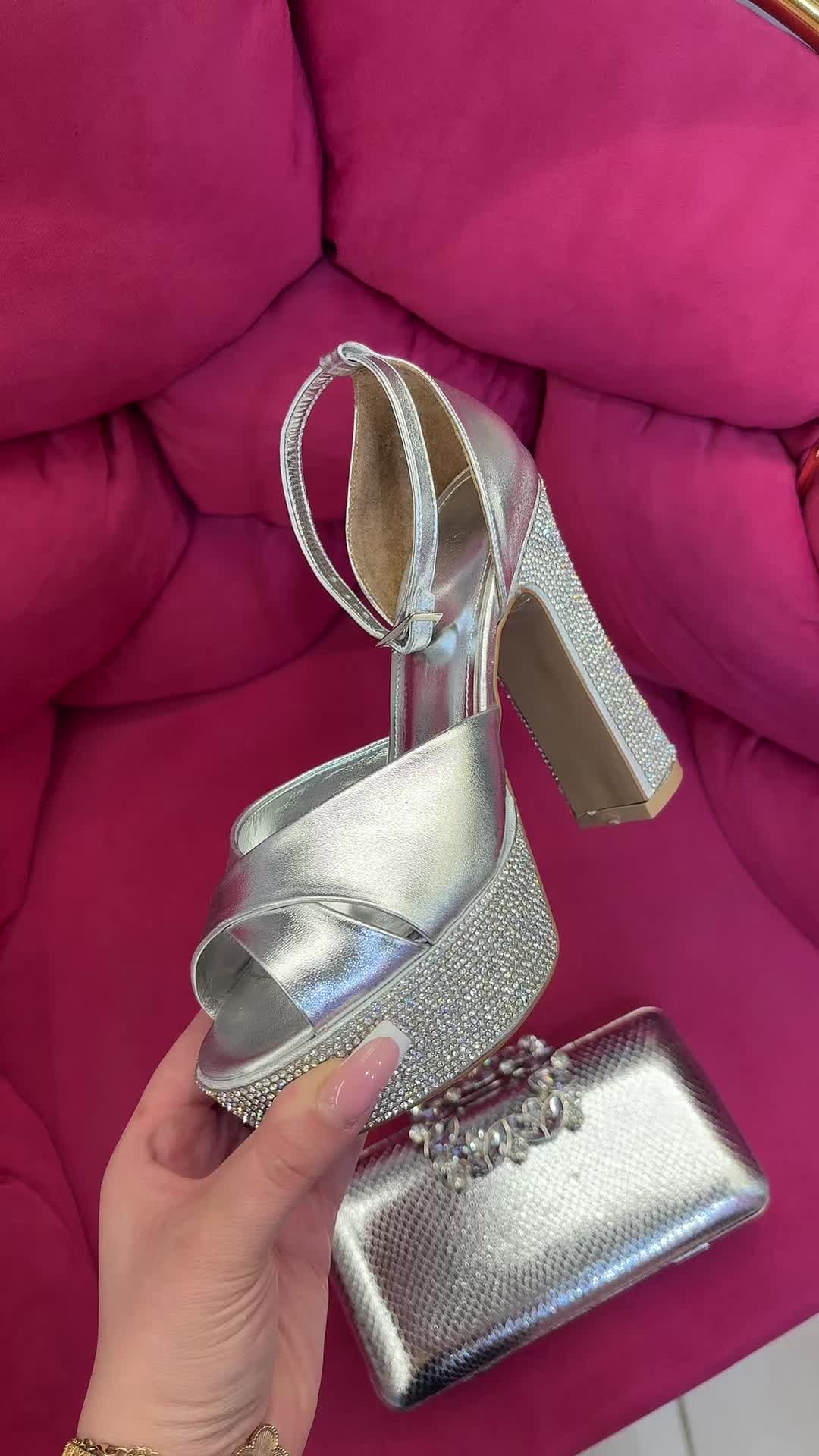 @🎀💸Veronika GOLD💸🎀