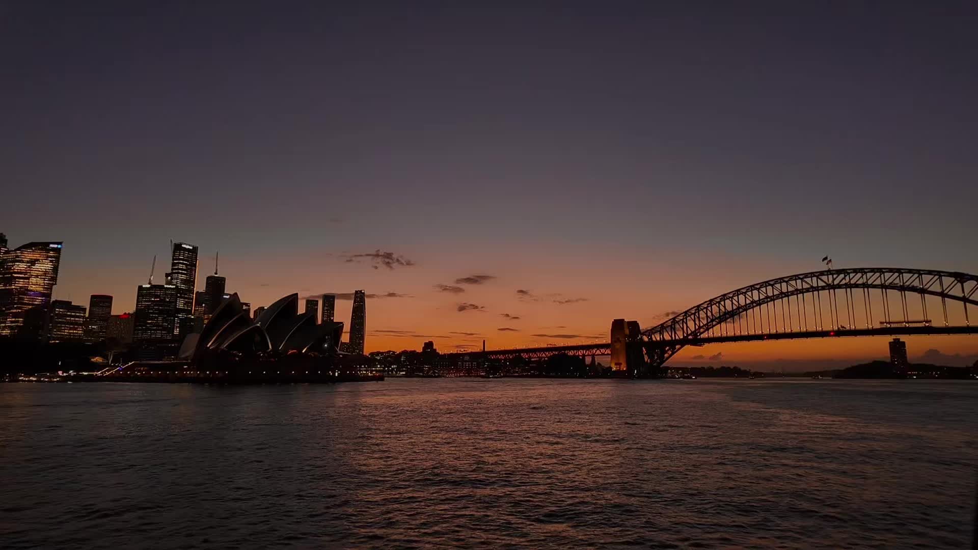 @Fantine 🇦🇺