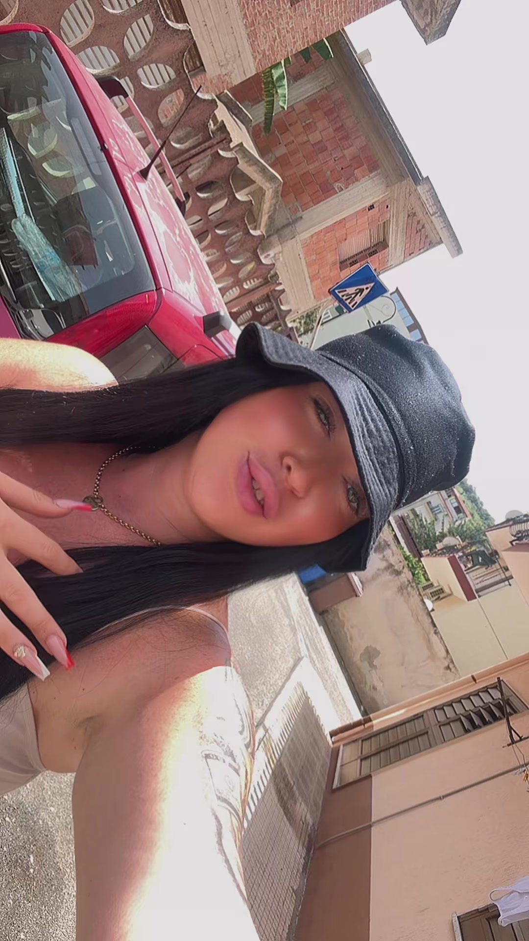 @L.B🎀🖤