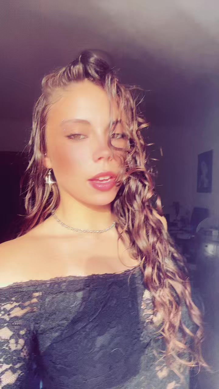 @bi💋