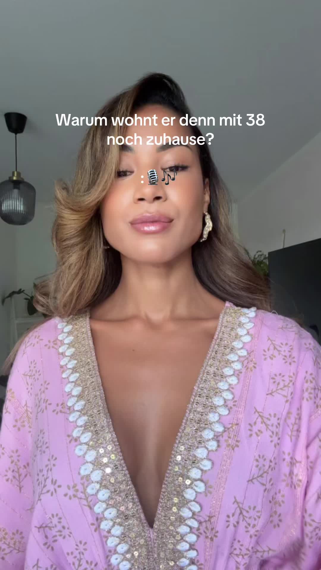 @nadegemferi