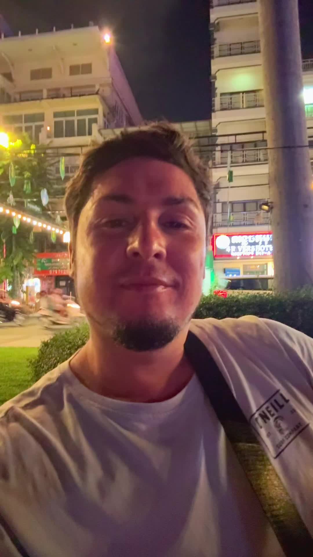 @Le&oacute;nLak