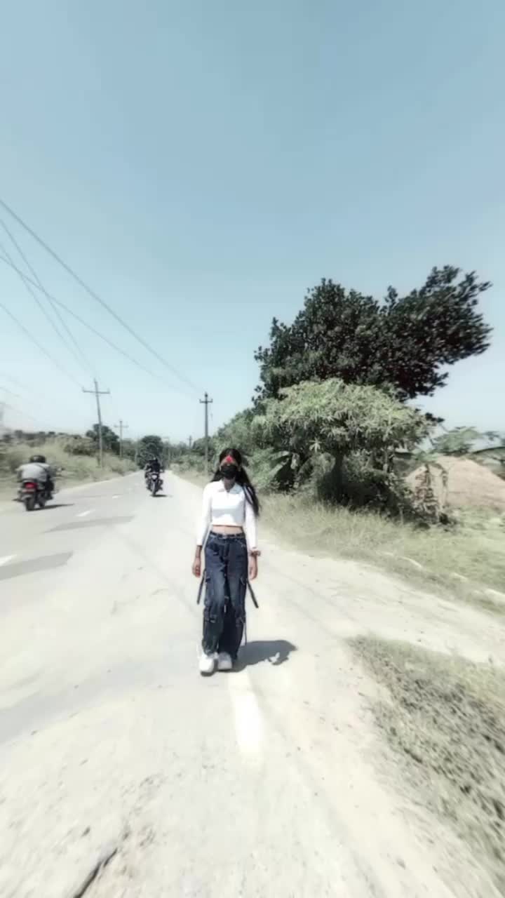 @Urs_Tharuniya👻🫶