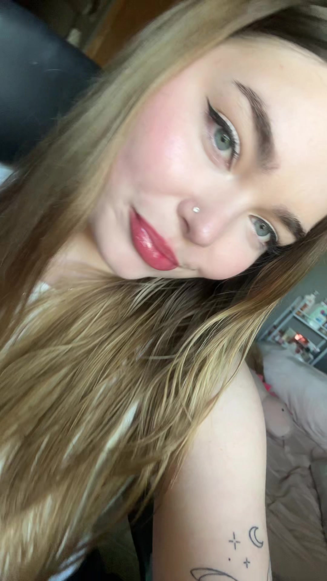 @kendall | IA Esthetician