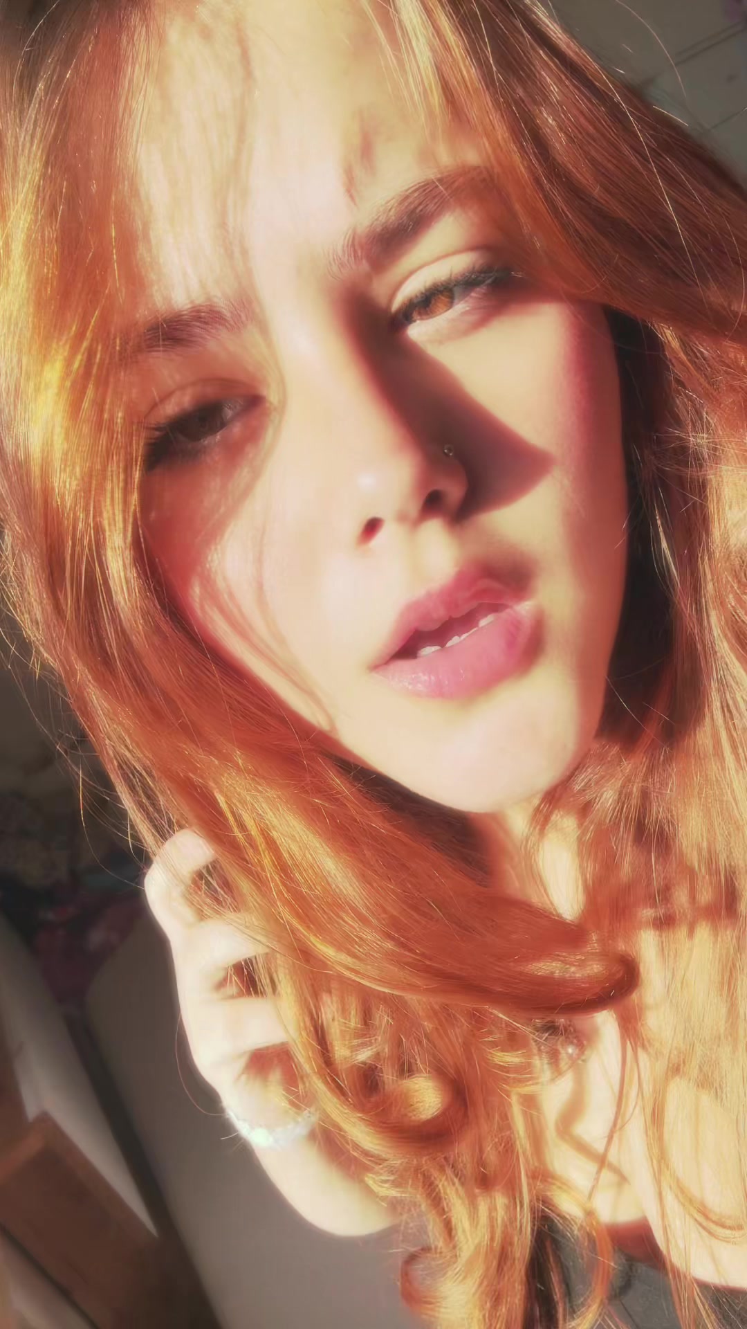 @Ella_2244