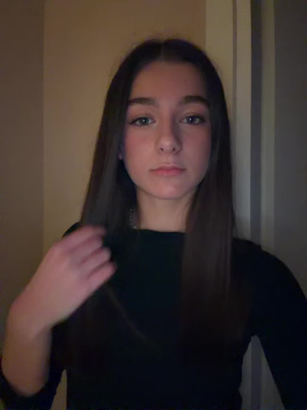 @nicole
