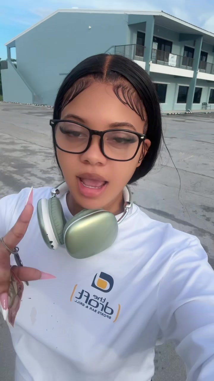 @Melus🤍🌸