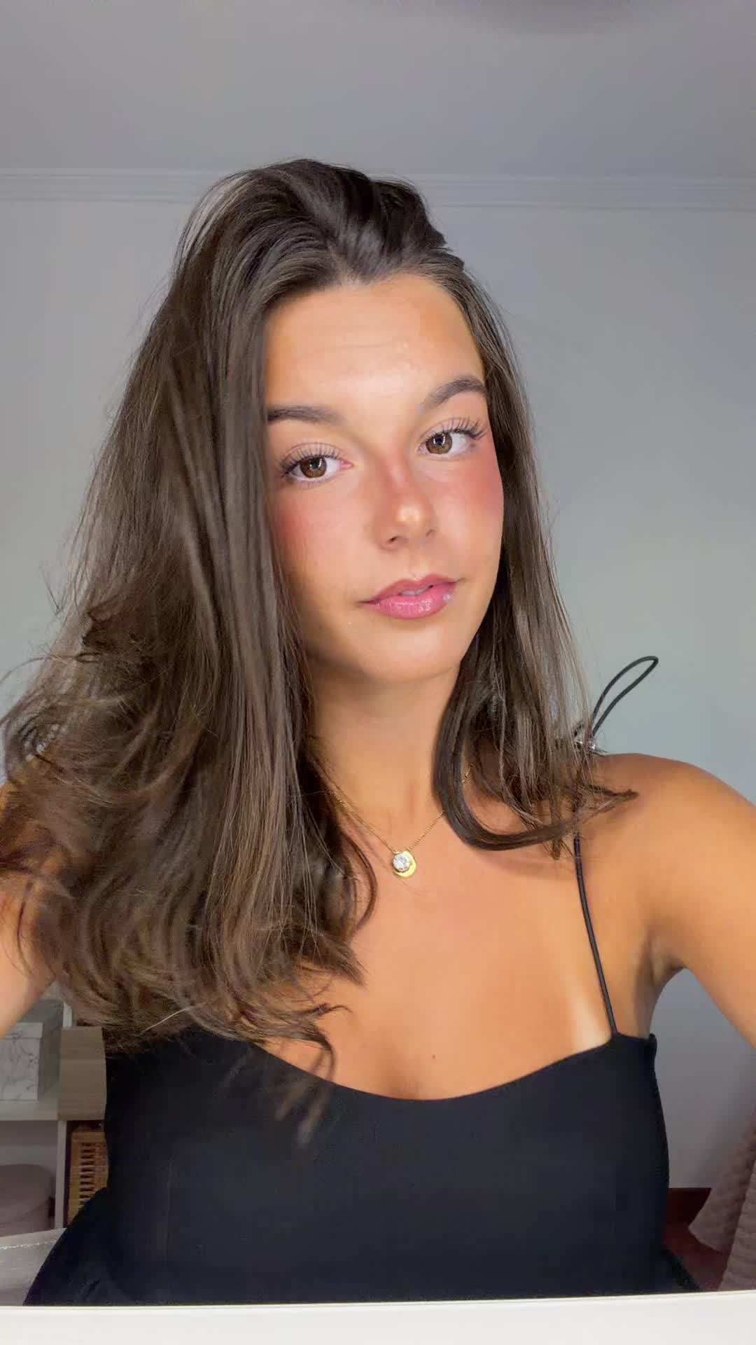 @𝚐𝚕𝚘𝚛𝚒𝚒𝚊