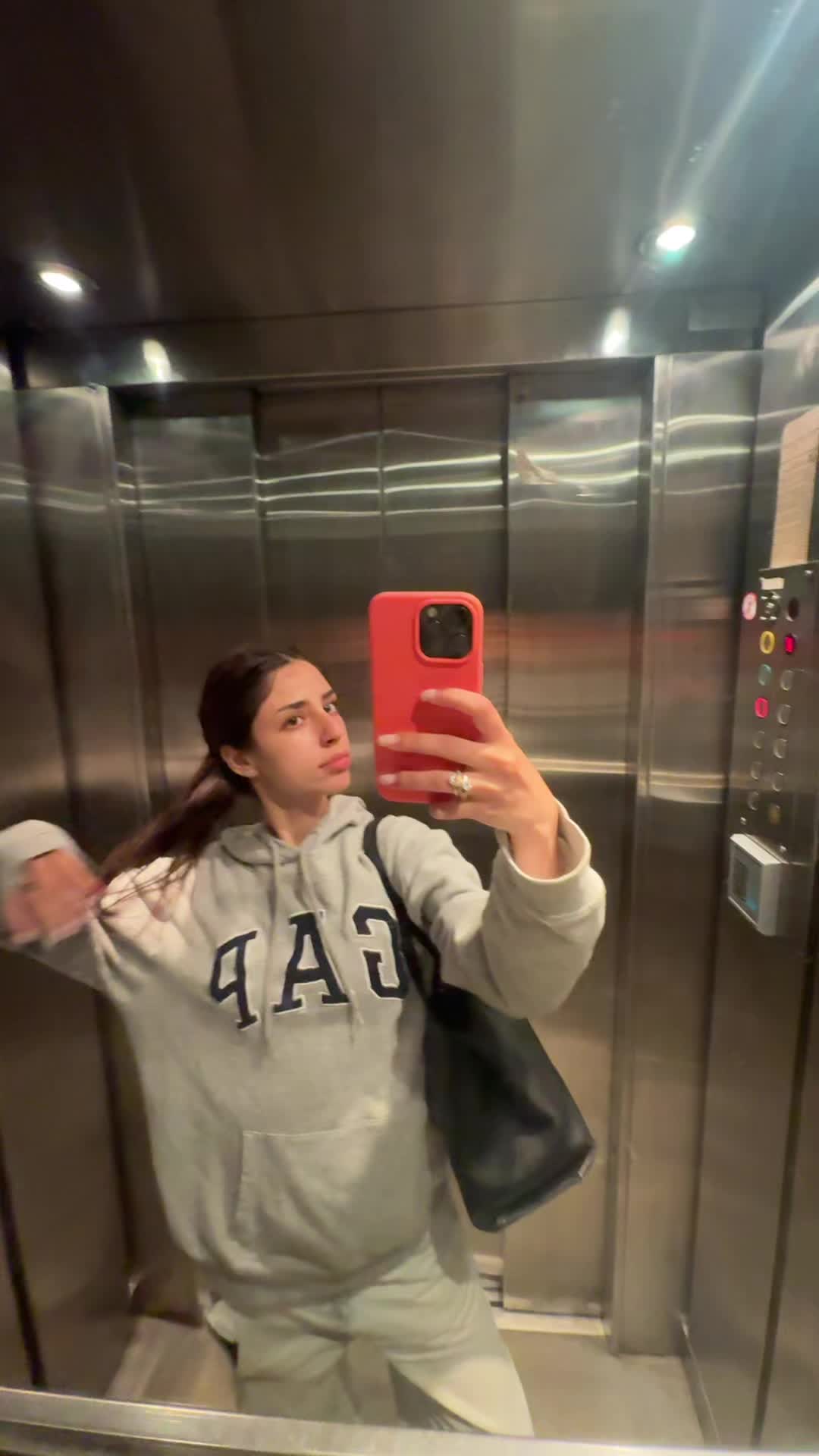 @alexandra