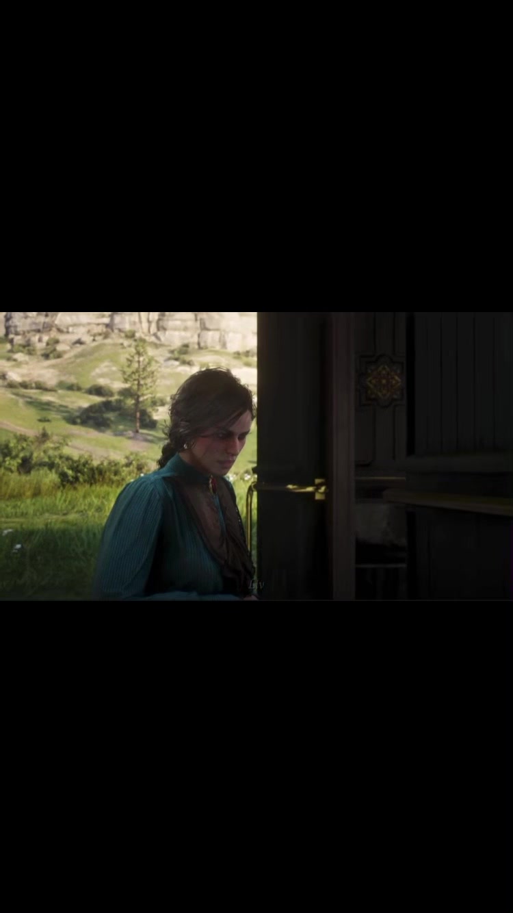 @Livꨄ