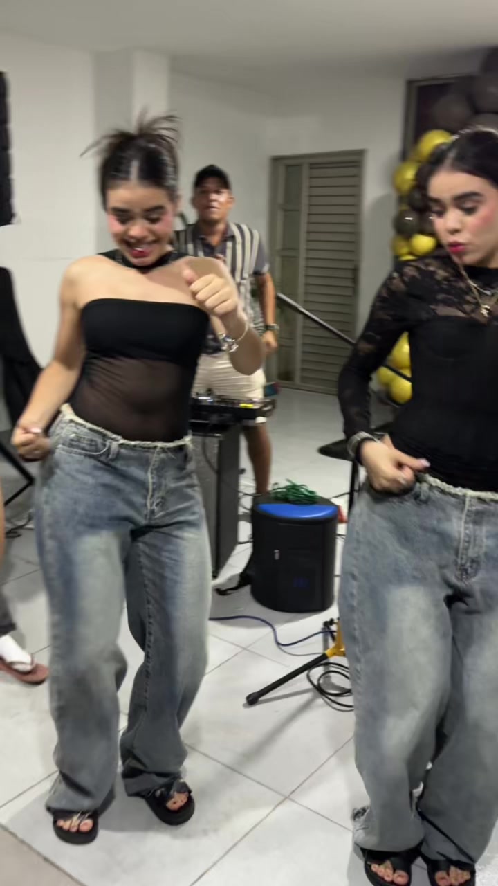 @Gemelascarrasquilla