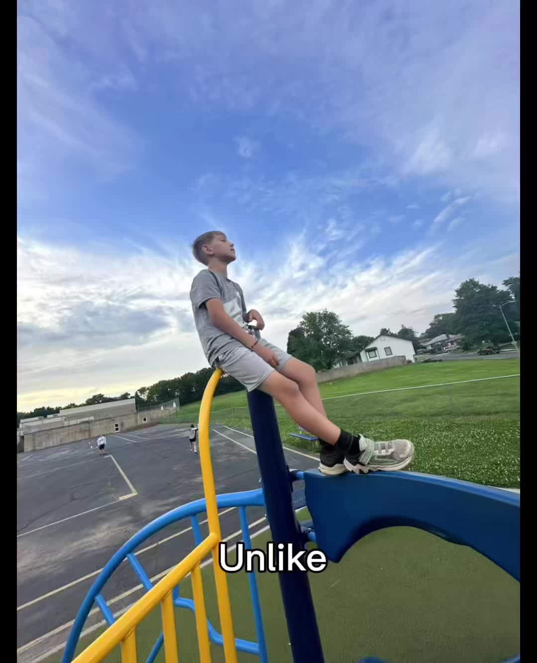 @g