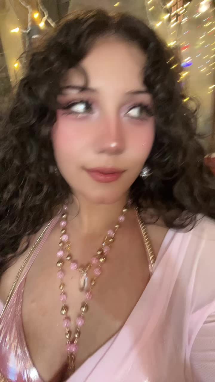 @nargisabeauty