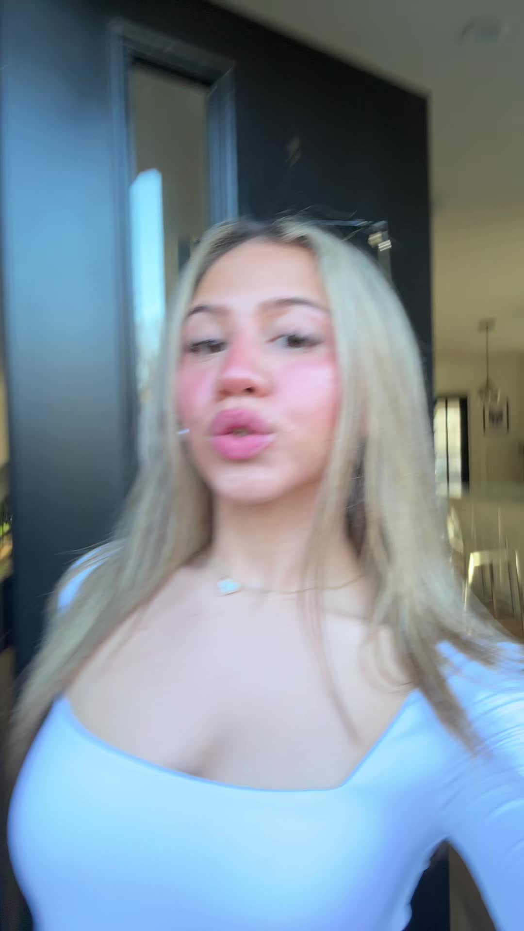 @Zoee 😇