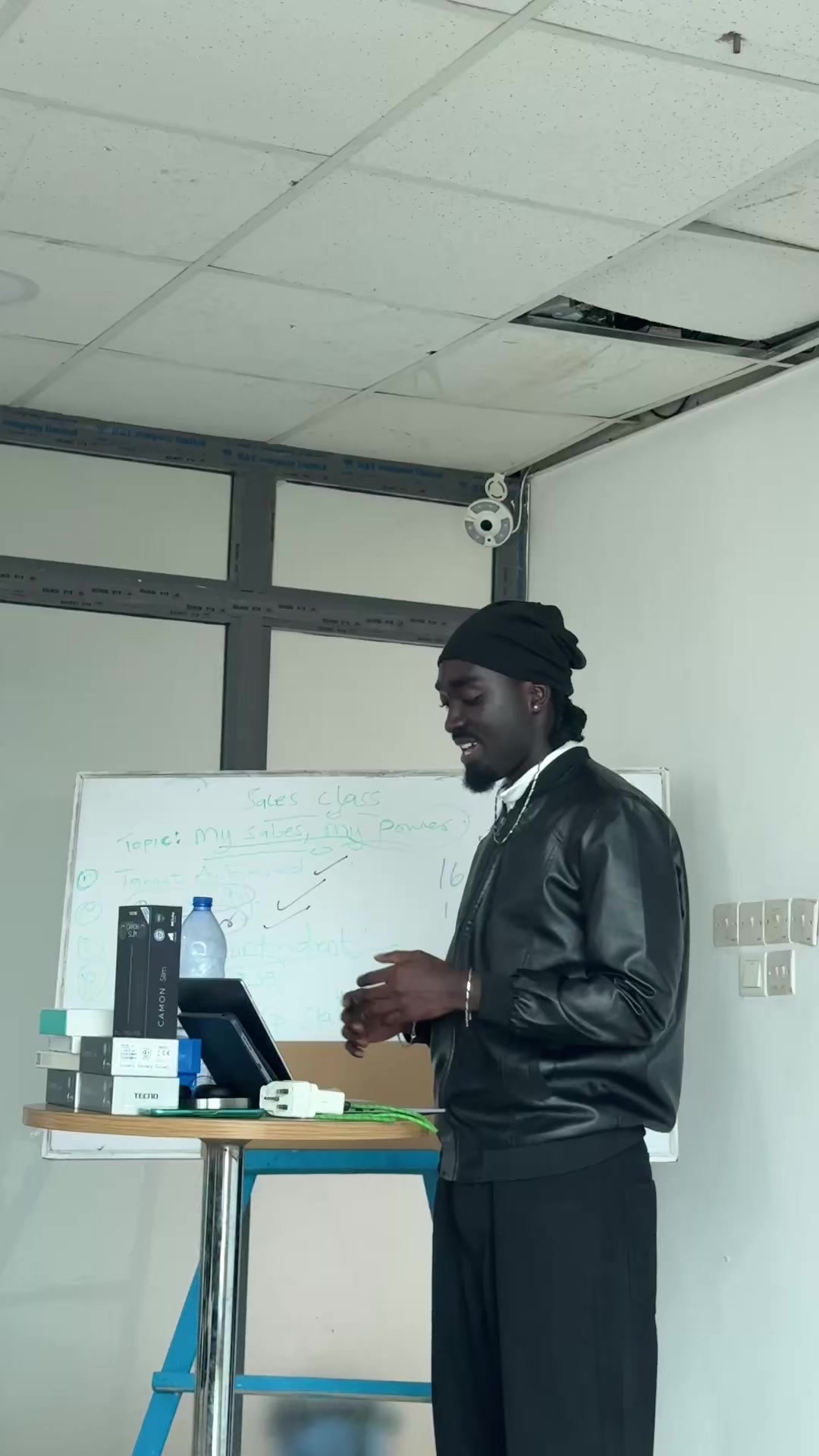 @ExpressionsActor™