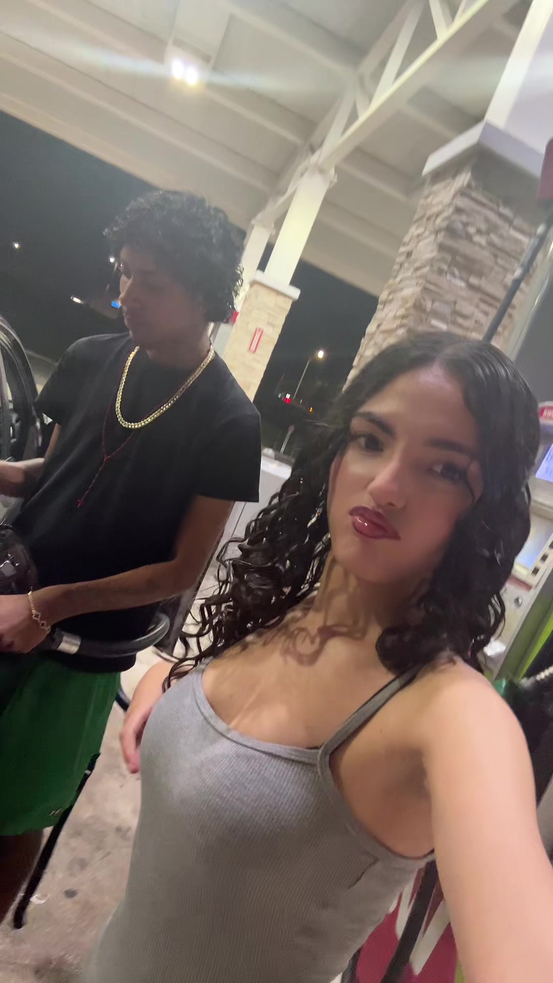 @Ari