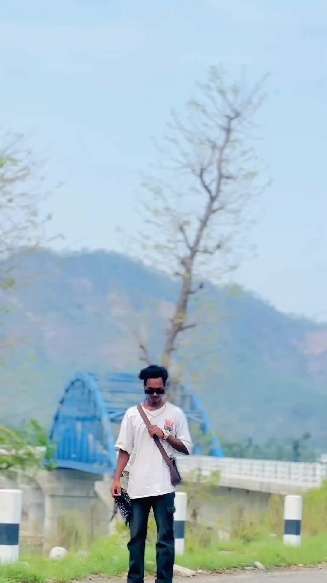 @𝐔𝐫’𝐬 𝗖𝗼𝗺𝗿𝗲𝗱 👈