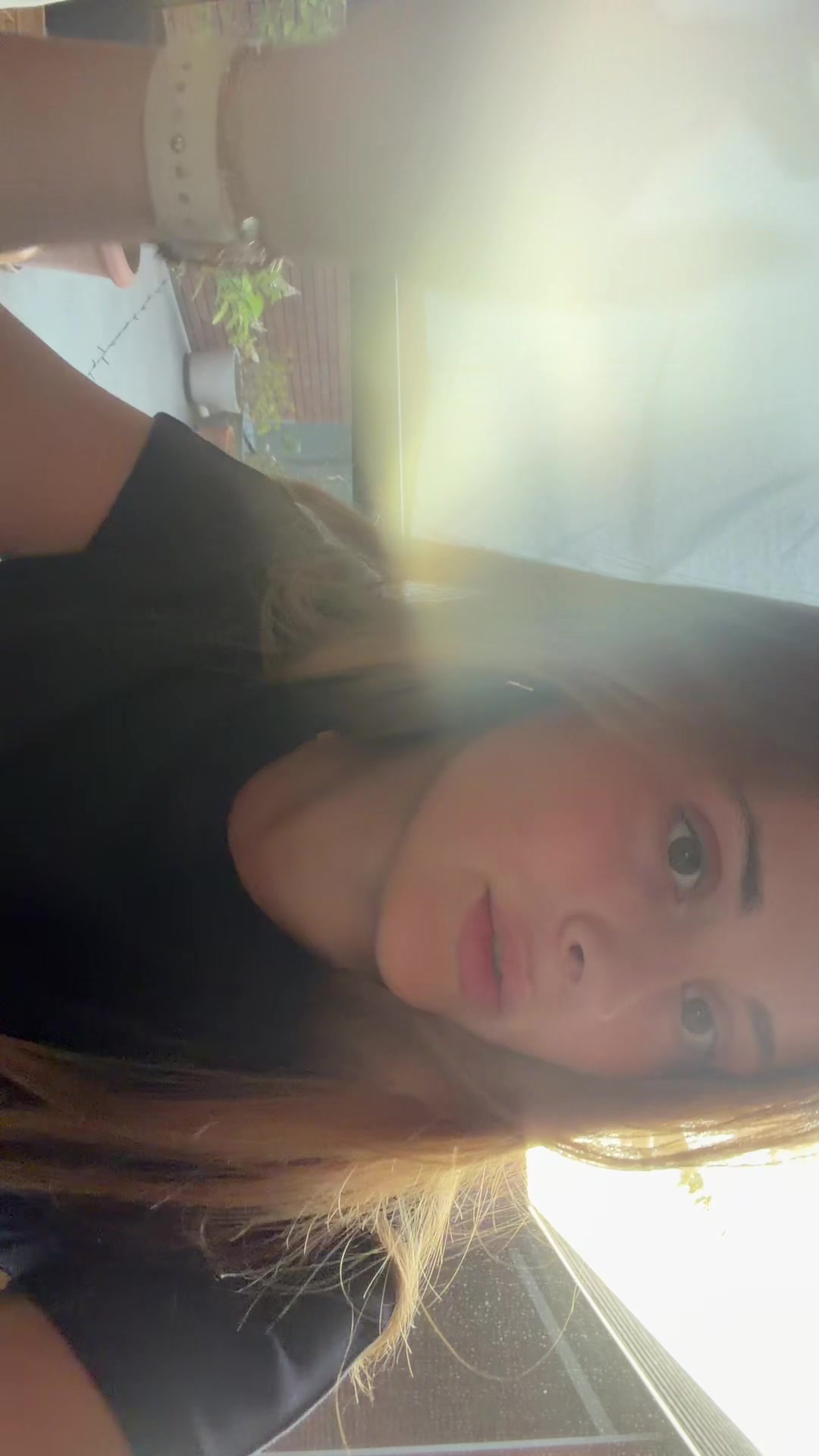 @Helena.v240