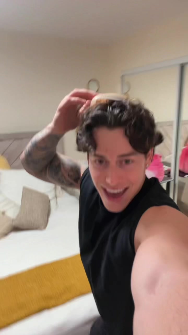 @ParkerLanosa