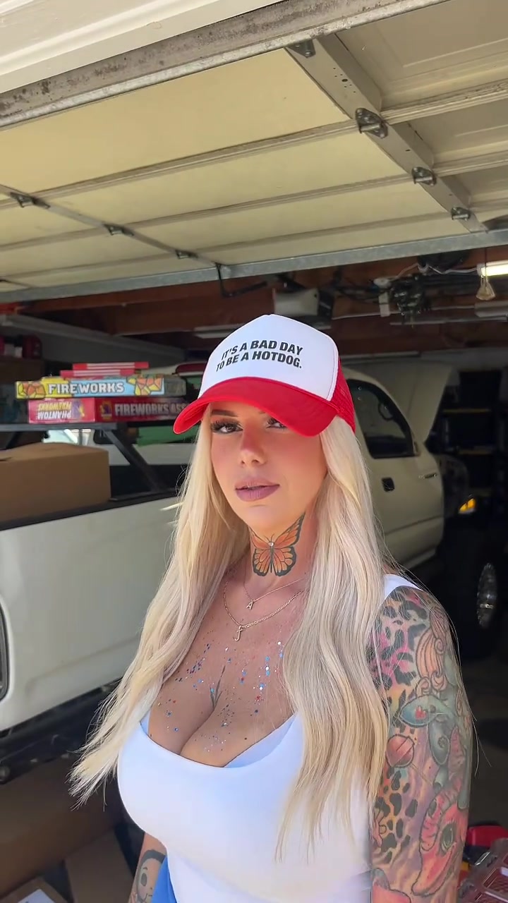 @CarbieBarbie
