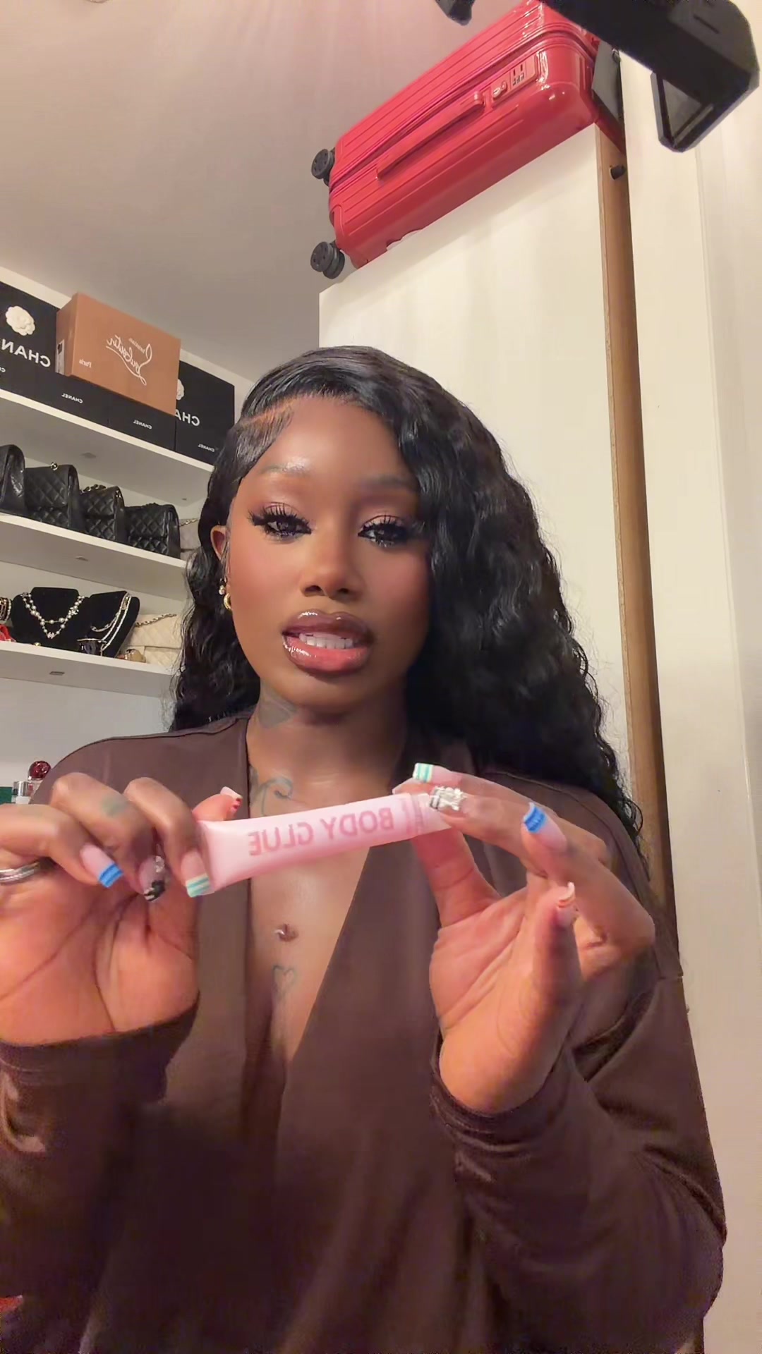 @kingkarine.