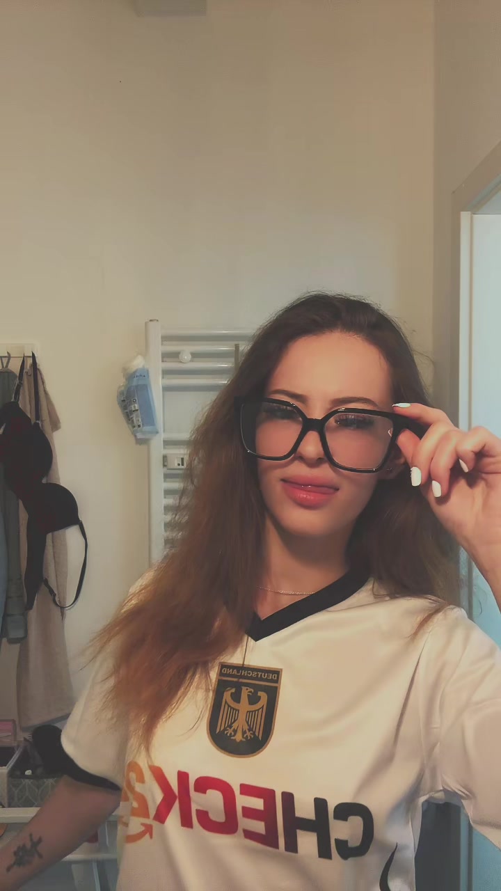 @Sxrah19